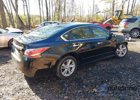 2015 Nissan Altima 2.5 Sl из США, поврежденный, VIN 1N4AL3AP7FC136759